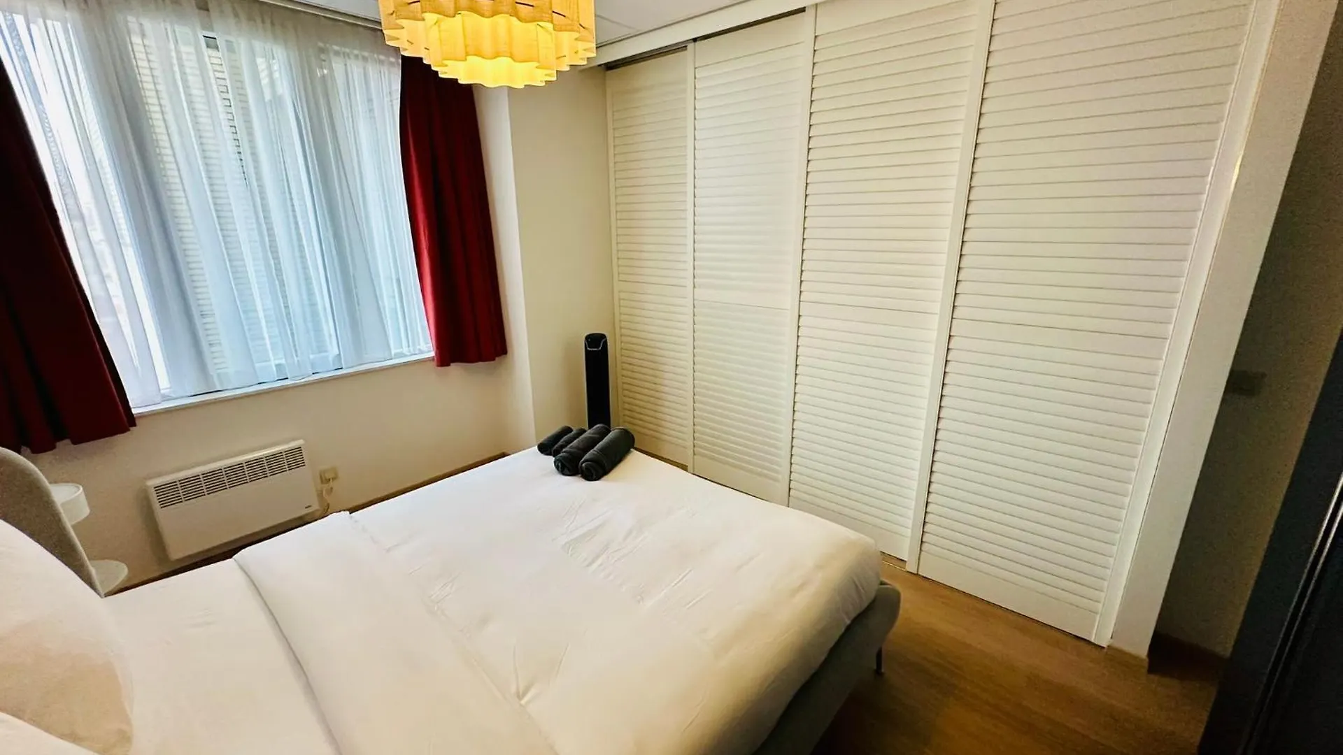 Grand Place - Prime Location 2 Bedroom Apartment Брюссель