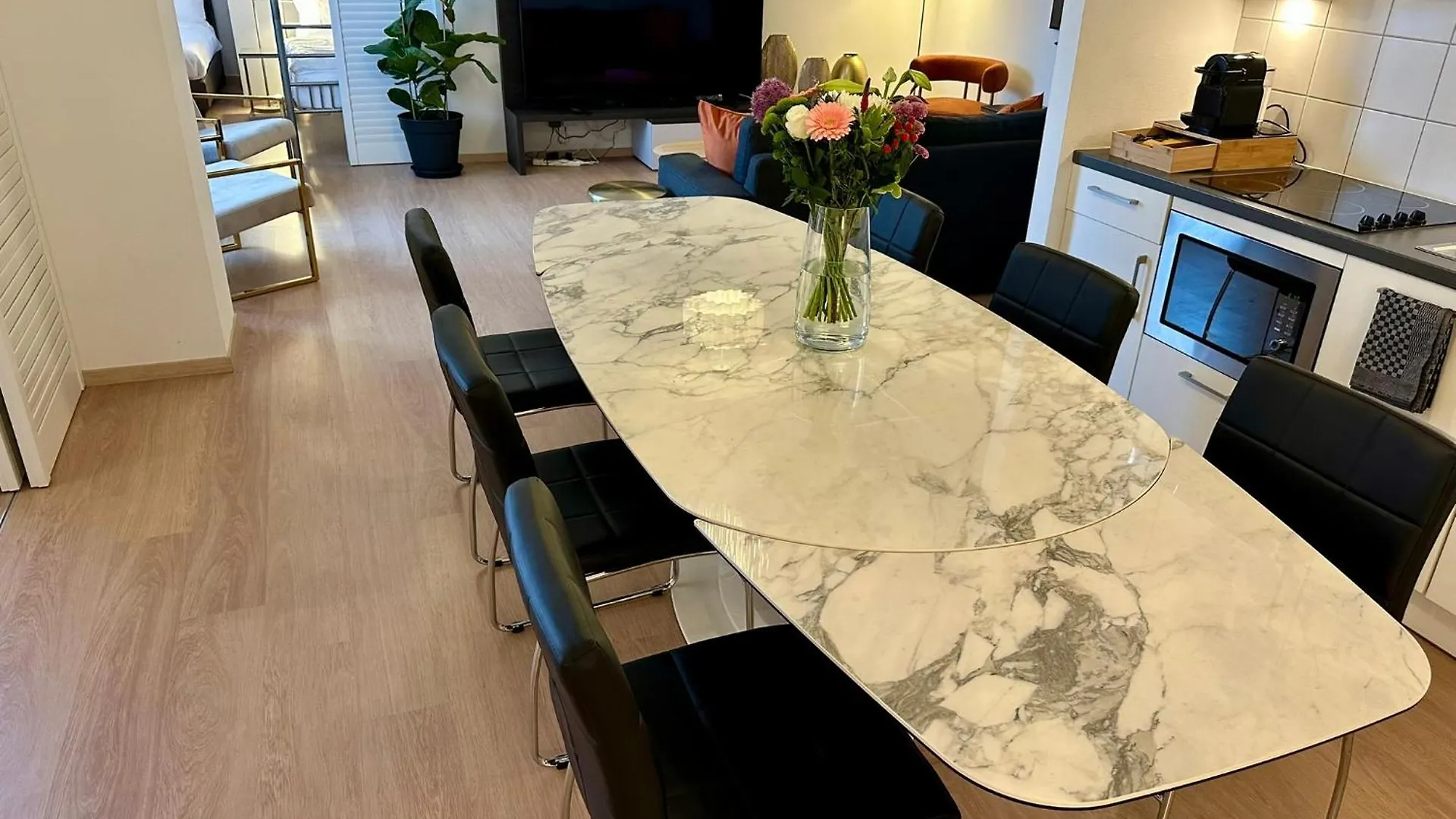 Grand Place - Prime Location 2 Bedroom Apartment Брюссель 0*,
