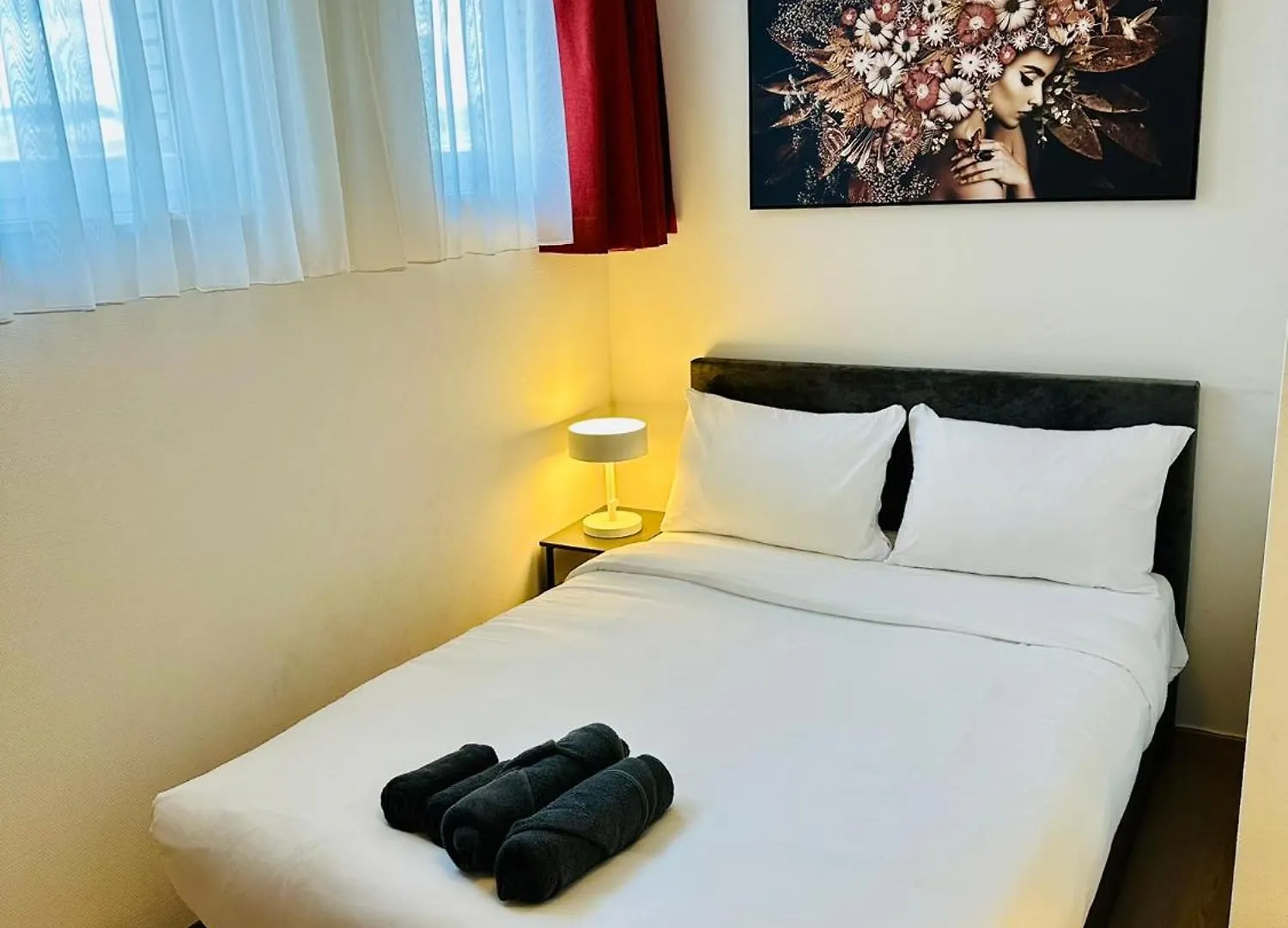 Grand Place - Prime Location 2 Bedroom Apartment Брюссель